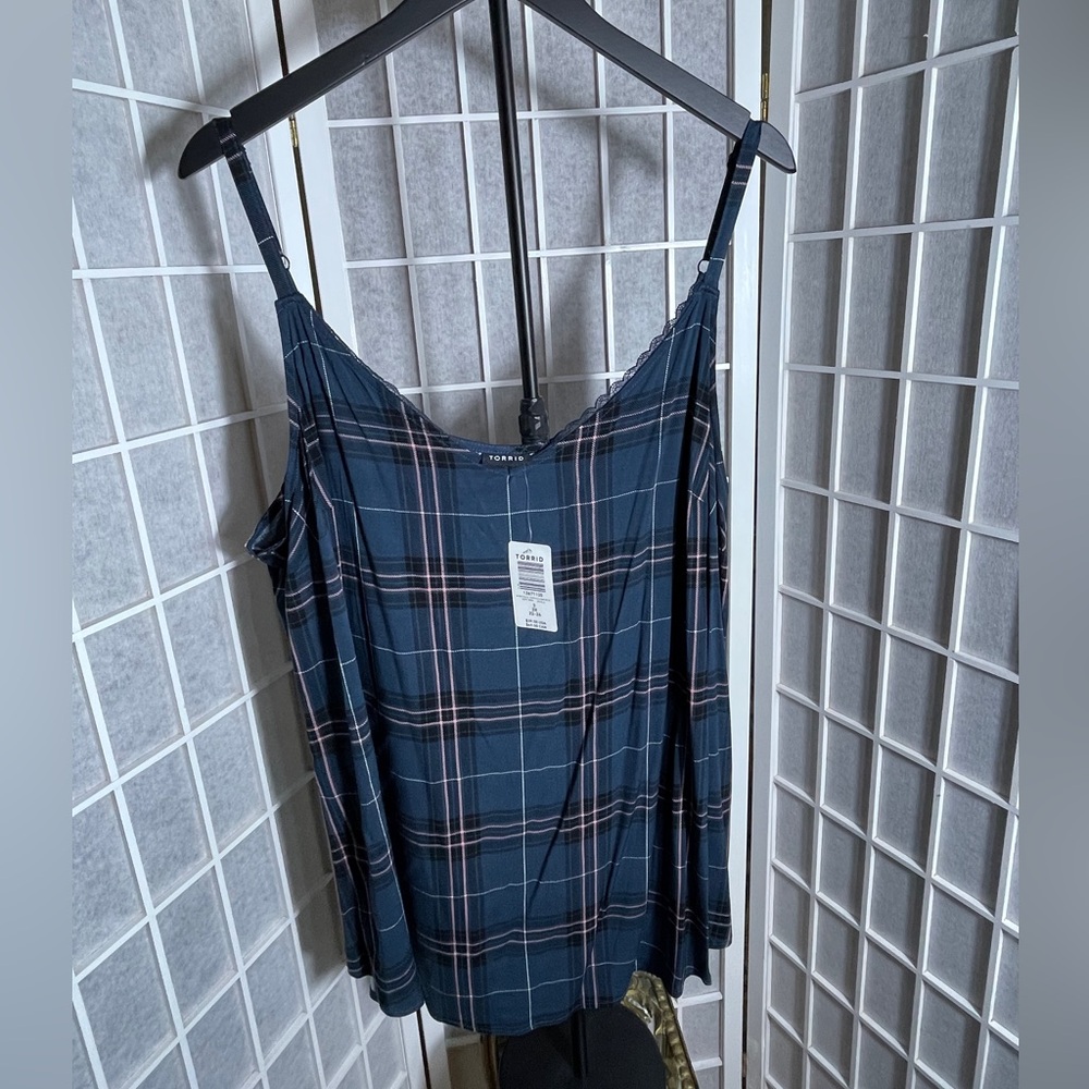 TORRID Plus Size 3x Navy Plaid Adjustable Strap Cami NEW